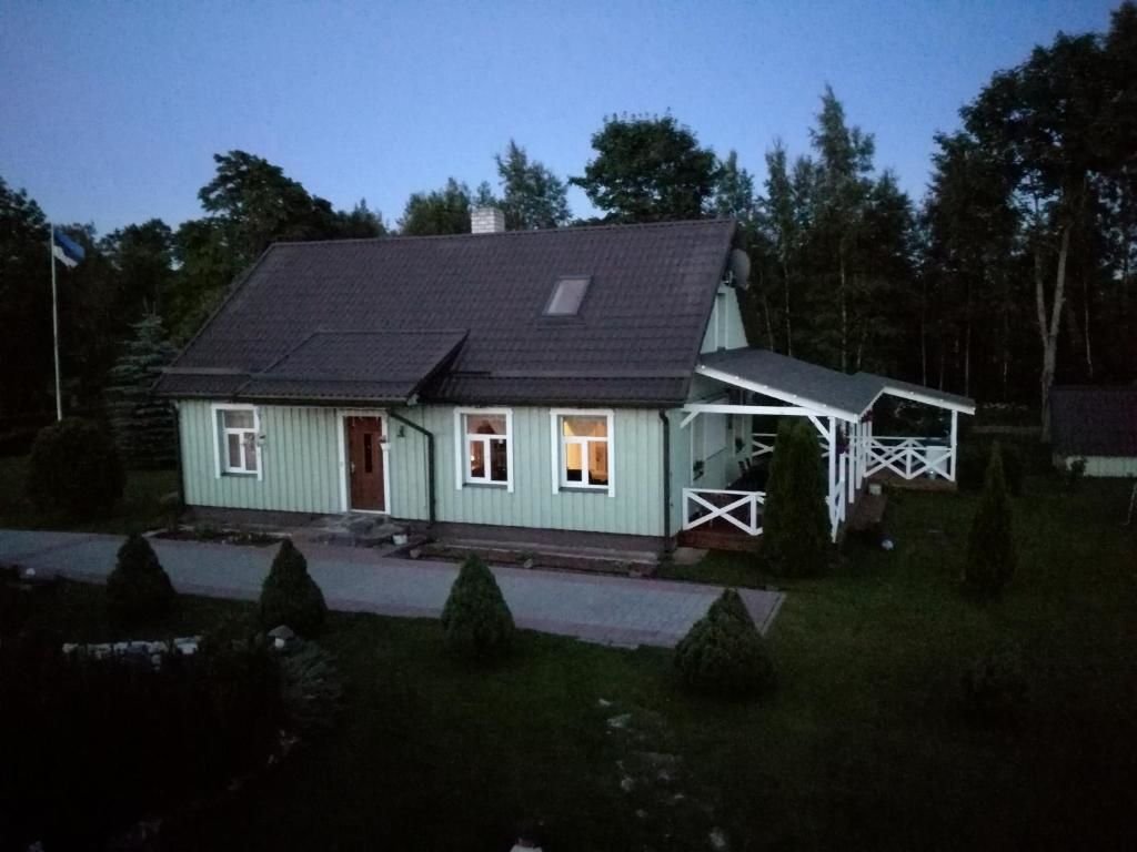 Дома для отпуска Rähni Guesthouse Lake Peipsi Vilusi